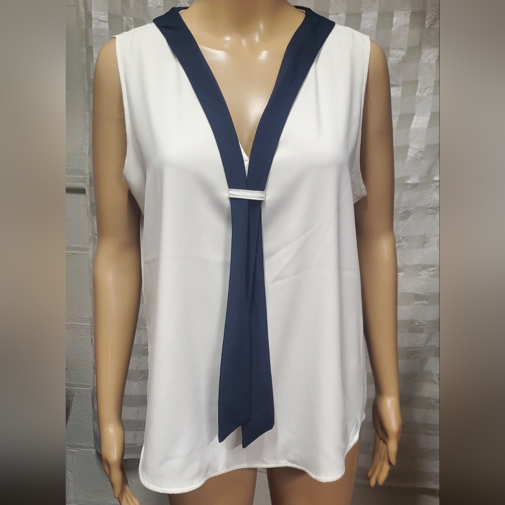 Tommy Hilfiger White and Navy Sleeveless Sailor Collar Blouse.  Size L.